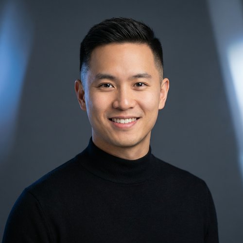 小蓝视频游戏解说导演